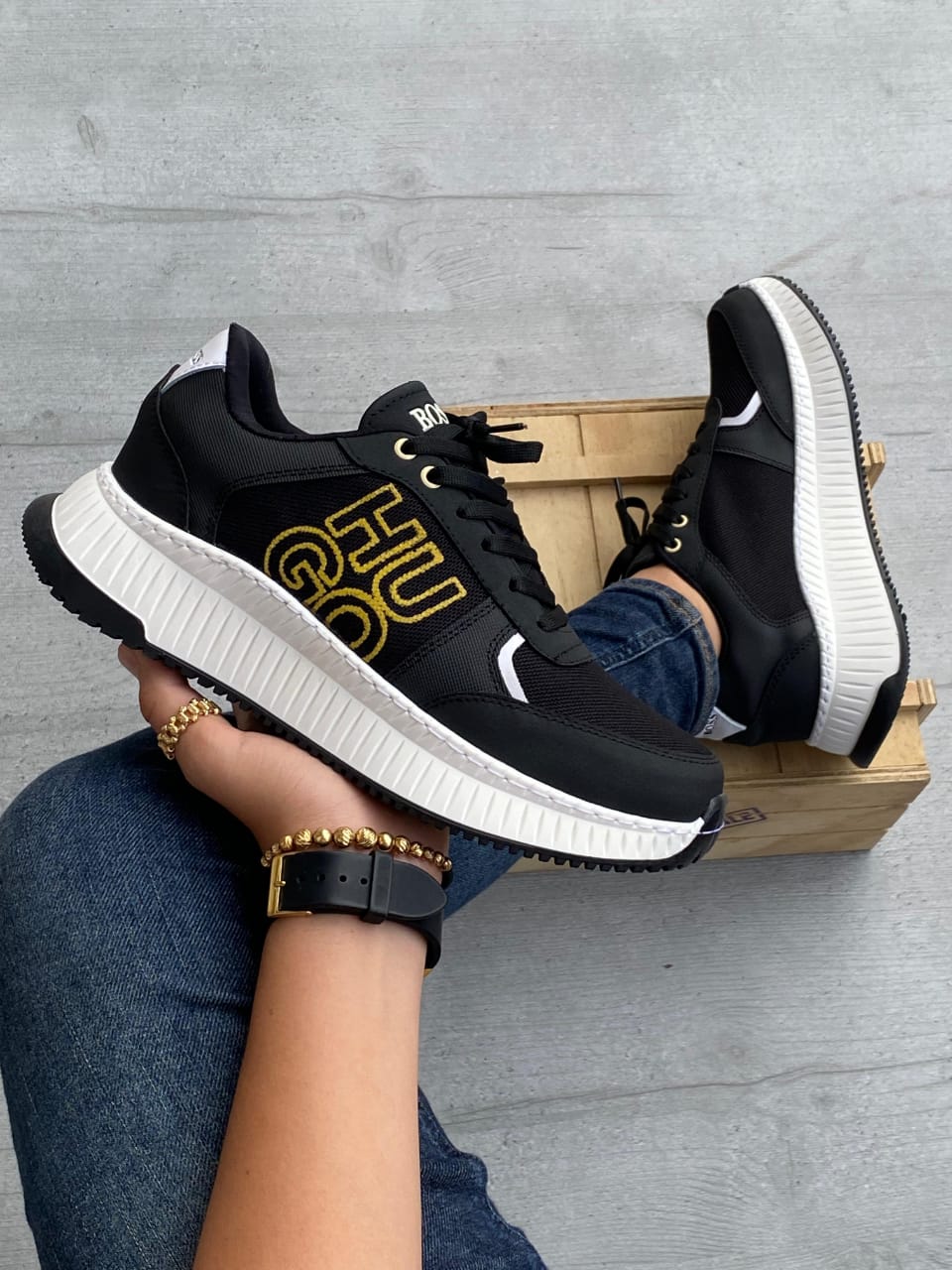 ZAPATO HUGO BOOS DESING COSIDO