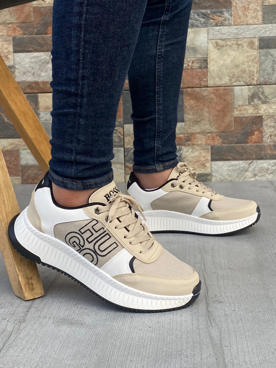 ZAPATO HUGO BOOS DESING COSIDO