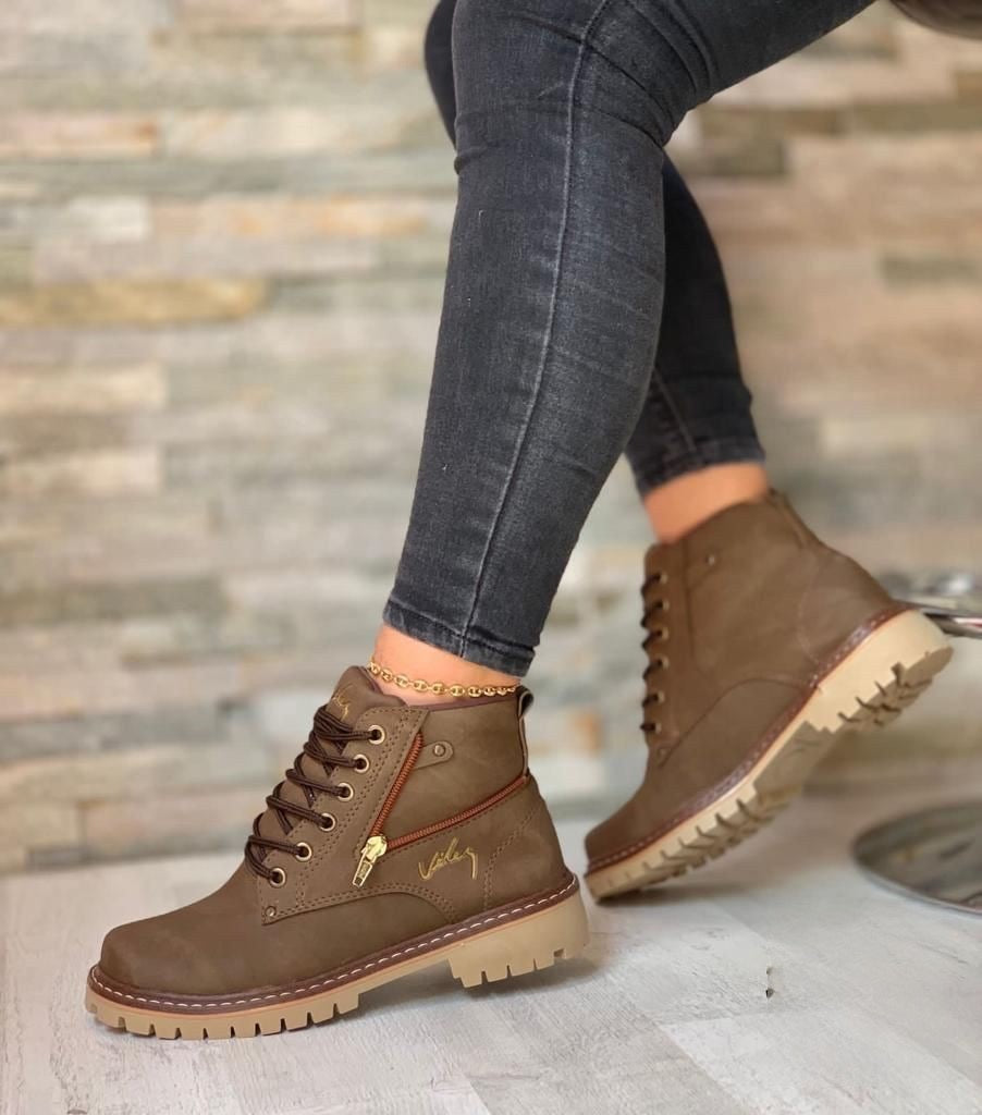 BOTA VELEZ DE SIERRE DAMA